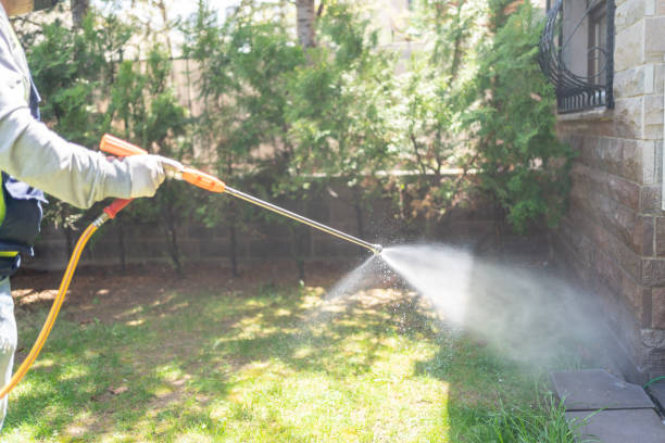 Pest Control Cost in Garden City, NY